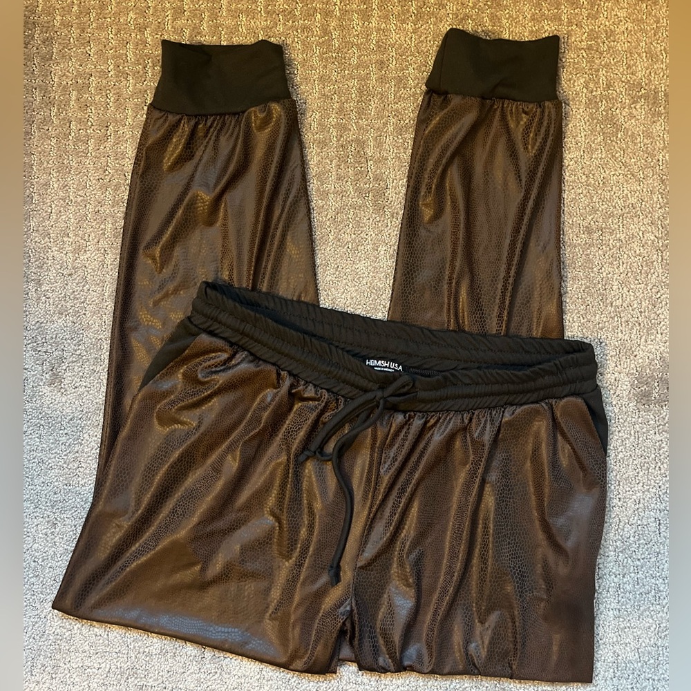 Heimish USA Joggers Women’s Size 1X Black/Brown